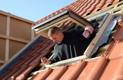 Pose de fenêtres de toit Velux à Colombier